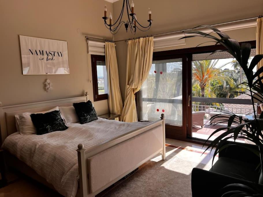 Villa Sunkissed Luxury Panoramic Seaview In Marbella