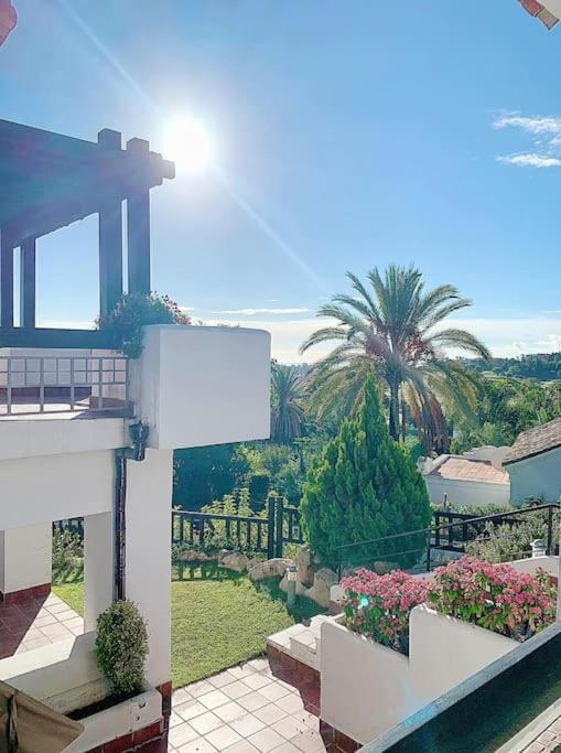 Villa Sunkissed Luxury Panoramic Seaview In Marbella
