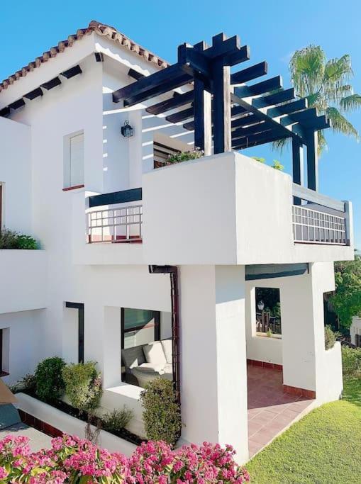 Sunkissed Luxury Panoramic Seaview In Marbella Villa
