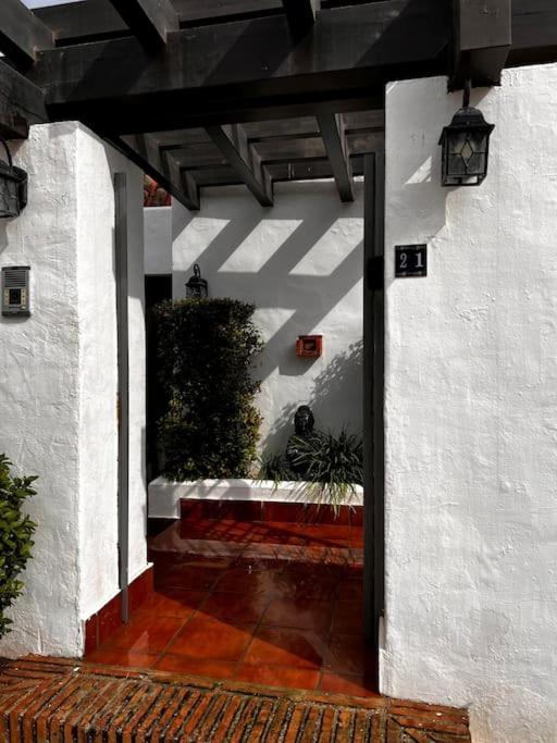 Sunkissed Luxury Panoramic Seaview In Marbella Villa